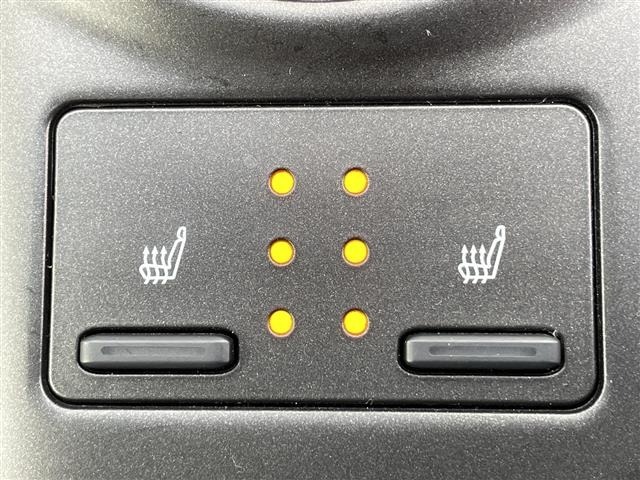 Toyota CAMRY 2023 7834360-1