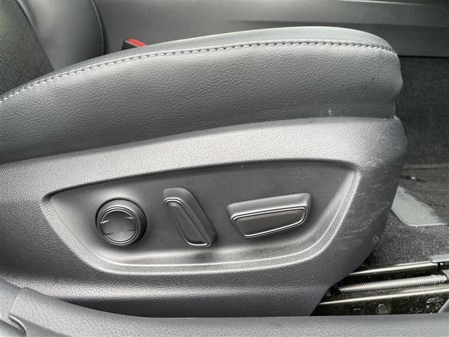 Toyota CAMRY 2023 7834360-7