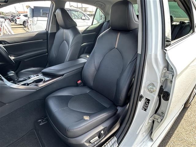 Toyota CAMRY 2017 7834361-7