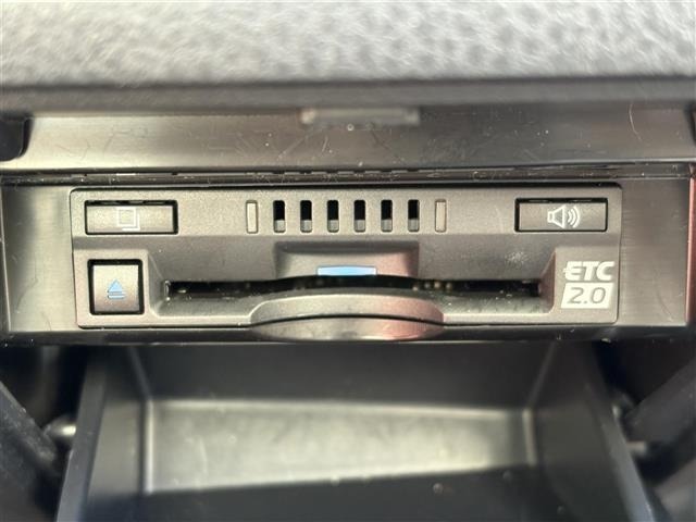 Toyota CAMRY 2020 7834378-17