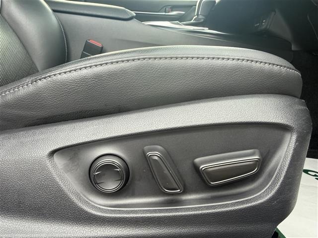 Toyota CAMRY 2019 7834384-4