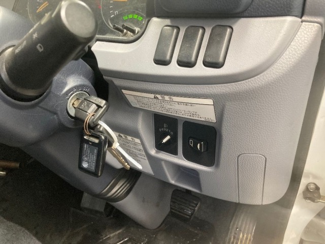 Mitsubishi CANTER 2016 7833062-5