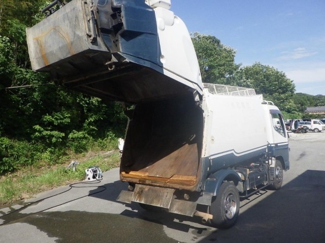 Mitsubishi CANTER 2012 7833115-5