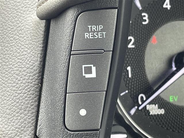 Nissan CIMA 2012 7839158-1