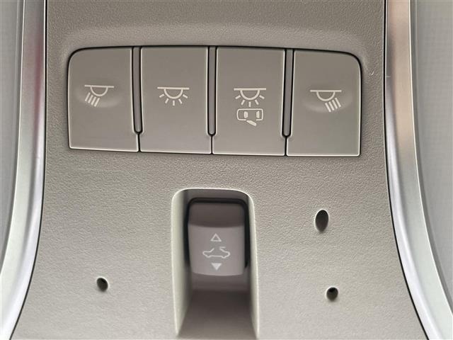 Nissan CIMA 2012 7839158-11