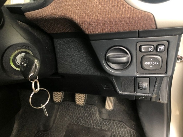 Toyota COROLLA AXIO 2013 7826284-5