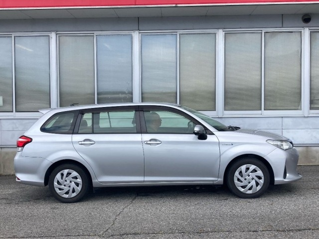 Toyota COROLLA FIELDER 2018 7837303-3