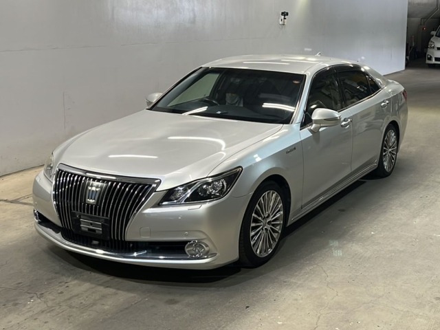 Toyota CROWN MAJESTA 2014 7827076-0