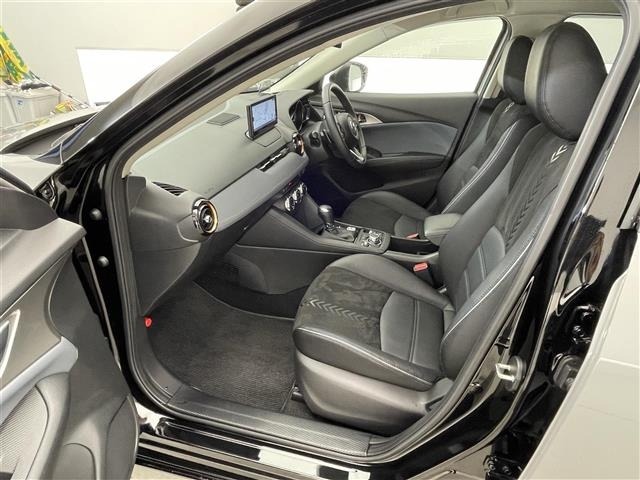 Mazda CX-3 2024 7840572-6