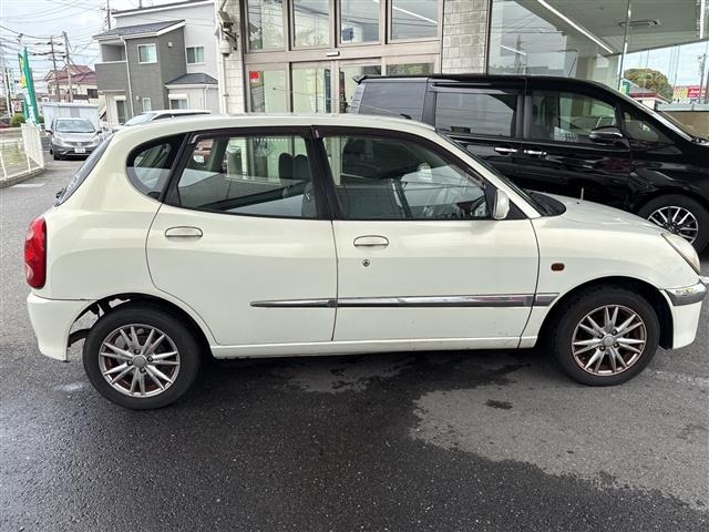 Toyota DUET 2002 7834232-1
