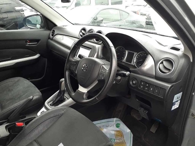 Suzuki ESCUDO 2016 7839610-9