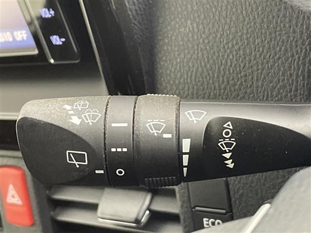 Toyota ESQUIRE 2020 7844731-7