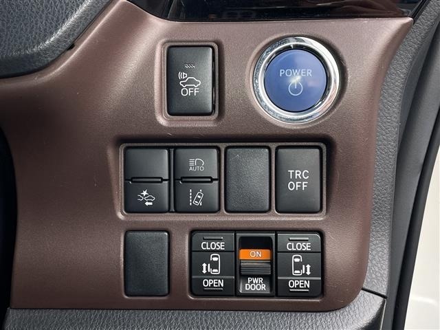 Toyota ESQUIRE 2016 7844739-7