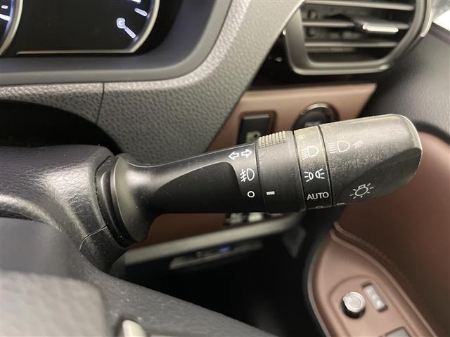 Toyota ESQUIRE 2015 7844764-11