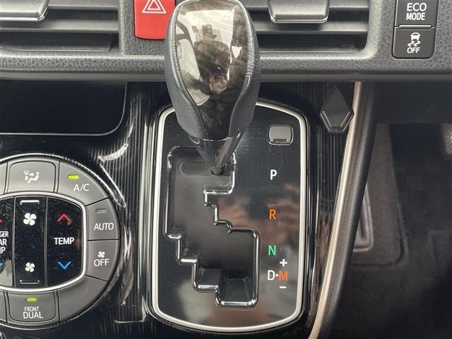 Toyota ESQUIRE 2016 7844771-10