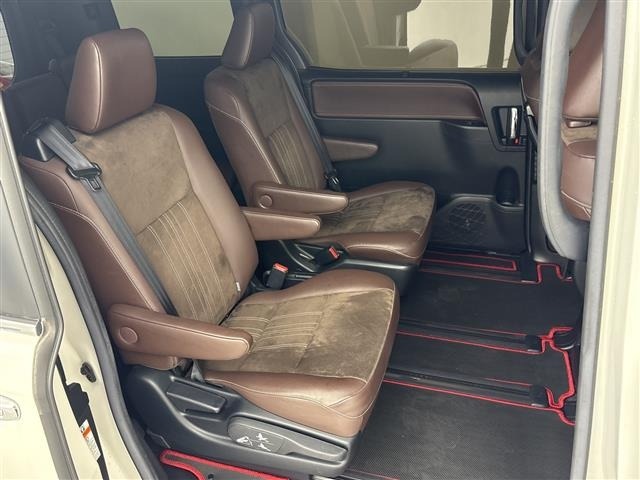 Toyota ESQUIRE 2018 7844778-10
