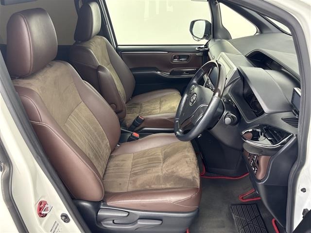 Toyota ESQUIRE 2018 7844778-9