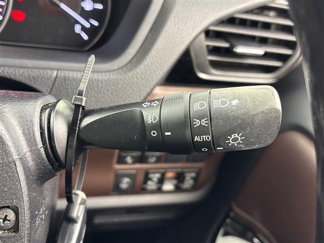 Toyota ESQUIRE 2018 7844785-23