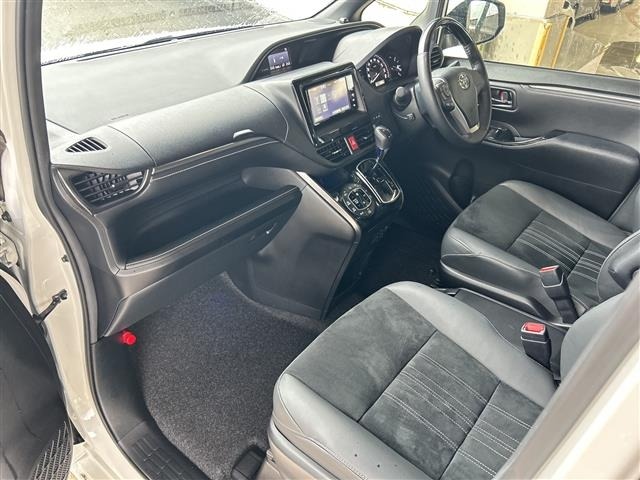 Toyota ESQUIRE 2021 7844798-22