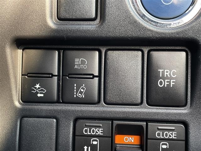 Toyota ESQUIRE 2020 7844804-5