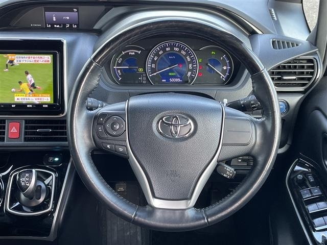 Toyota ESQUIRE 2020 7844804-9