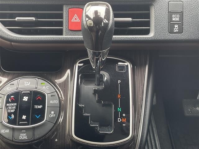 Toyota ESQUIRE 2018 7844806-10
