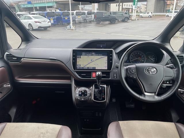 Toyota ESQUIRE 2018 7844806-14