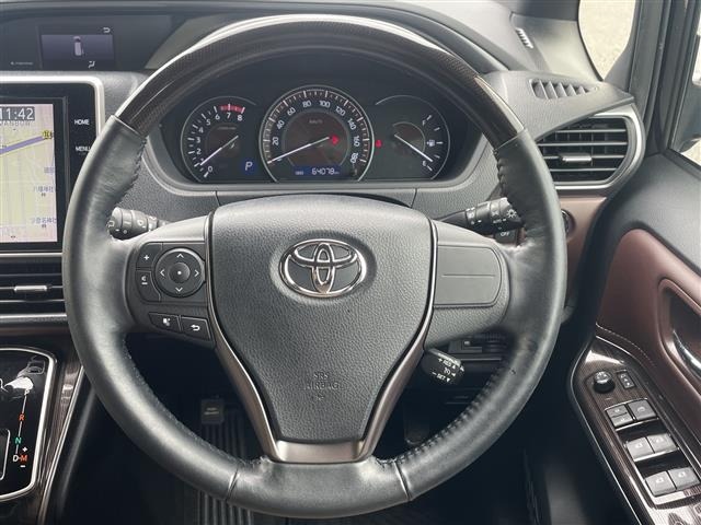 Toyota ESQUIRE 2018 7844806-18