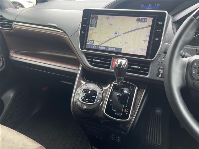 Toyota ESQUIRE 2018 7844806-8