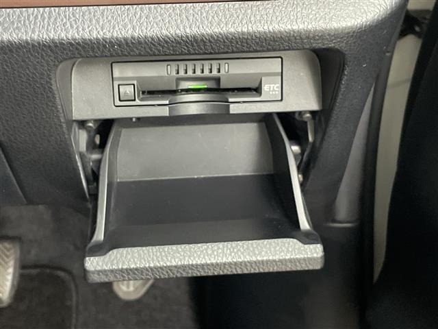 Toyota ESQUIRE 2018 7844807-8
