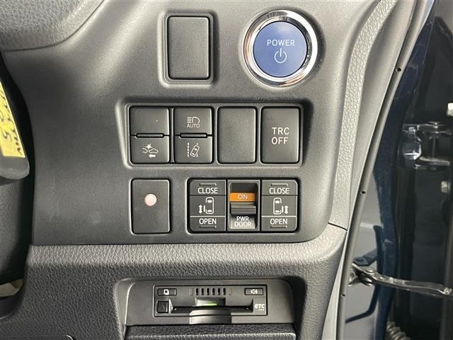 Toyota ESQUIRE 2020 7844808-19