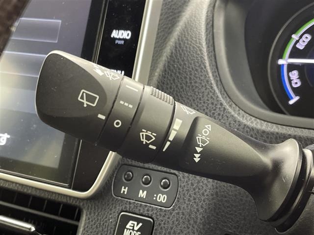 Toyota ESQUIRE 2018 7844809-8