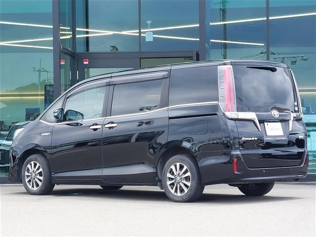 Toyota ESQUIRE 2019 7844810-18