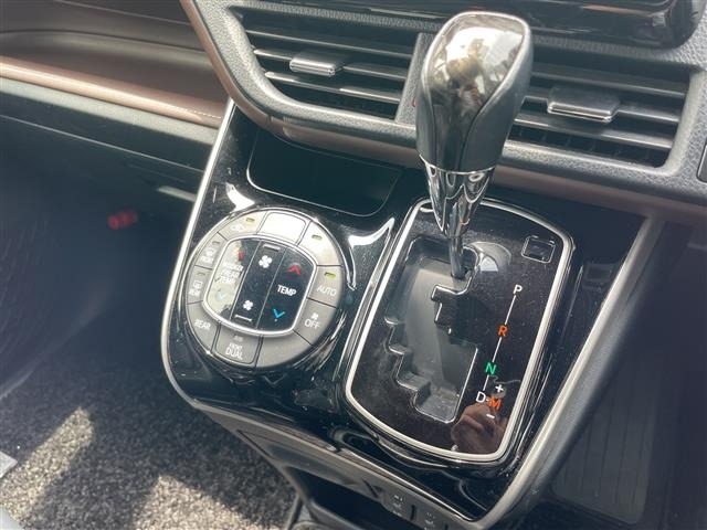 Toyota ESQUIRE 2019 7844815-10