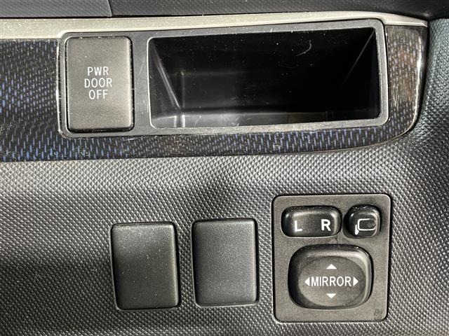 Toyota ESTIMA 2012 7845070-8