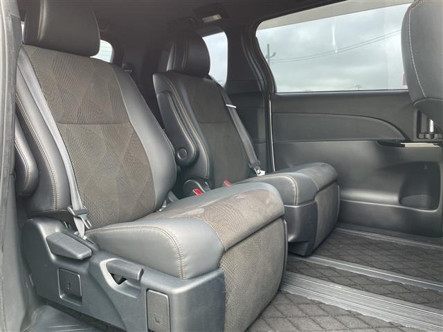 Toyota ESTIMA 2019 7845074-2