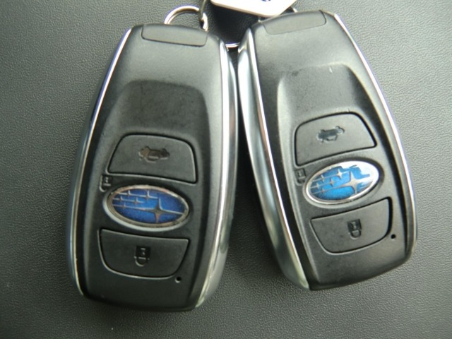 Subaru FORESTER 2023 7838689-11