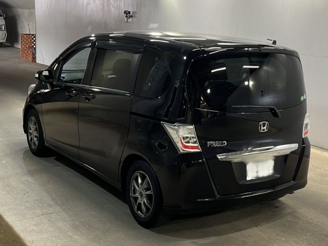 Honda FREED 2012 7832519-1