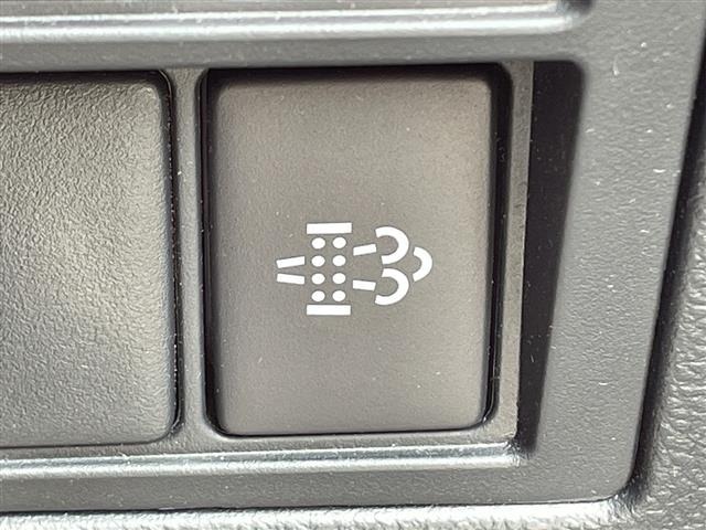 Toyota HILUX 2021 7826421-22