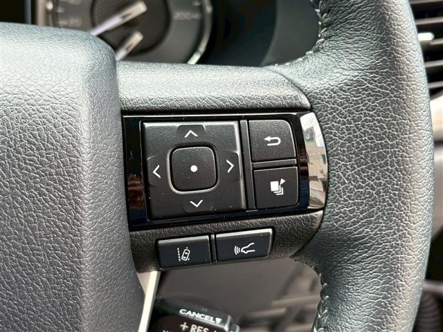 Toyota HILUX 2023 7826422-3