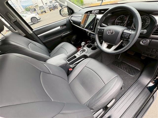 Toyota HILUX 2023 7826422-6