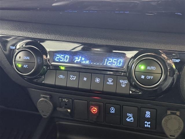 Toyota HILUX 2022 7826423-18
