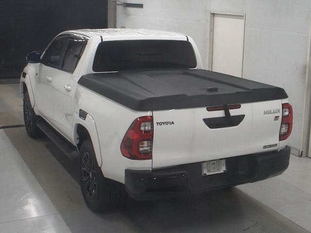 Toyota HILUX 2023 7826428-1