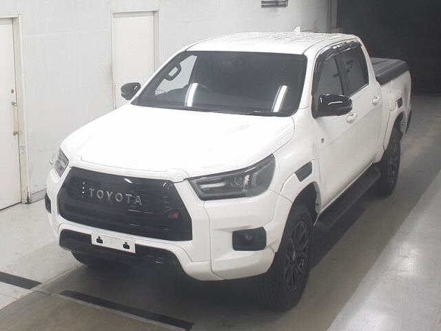 Toyota HILUX 2023 7826428-4