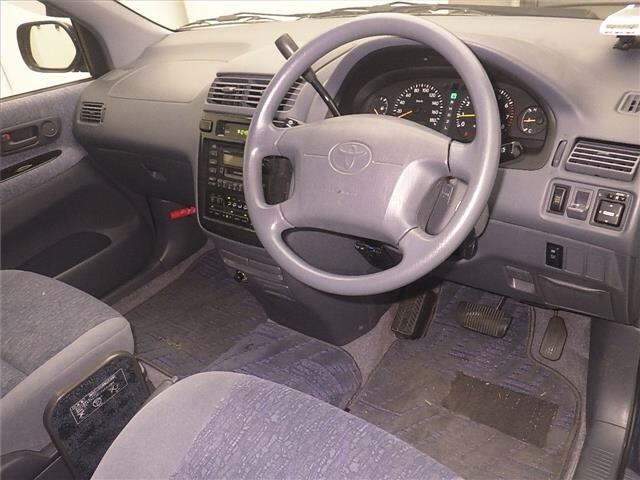 Toyota IPSUM 1999 7842152-3