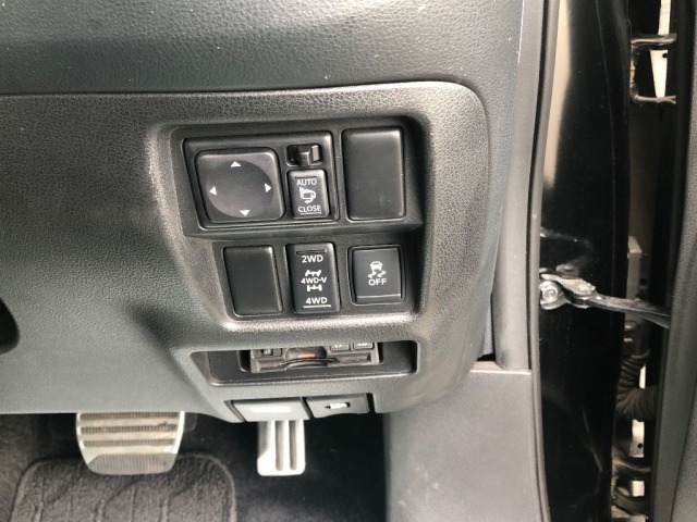 Nissan JUKE 2014 7840928-5