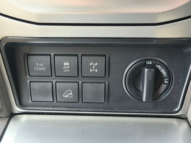 Toyota LAND CRUISER PRADO 2023 7844109-19