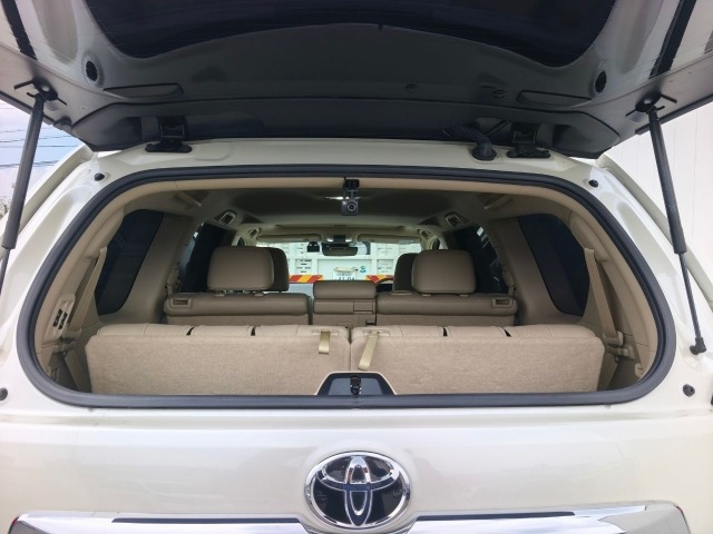 Toyota LAND CRUISER PRADO 2023 7844109-23