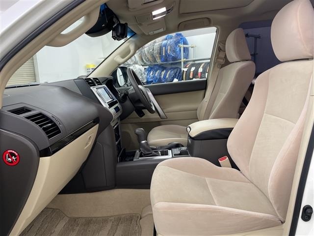 Toyota LAND CRUISER PRADO 2019 7844271-4