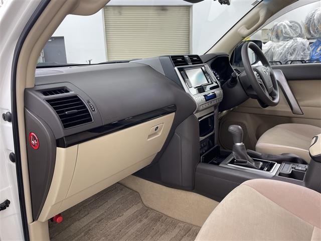 Toyota LAND CRUISER PRADO 2019 7844271-6